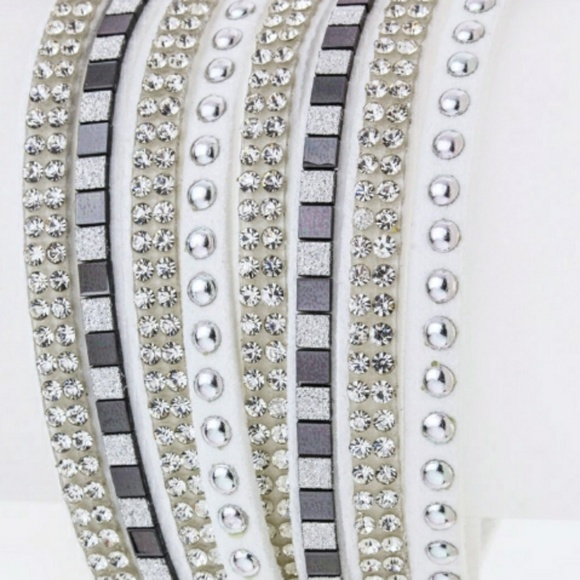 Layered cuff bracelets - Picture 3 of 5